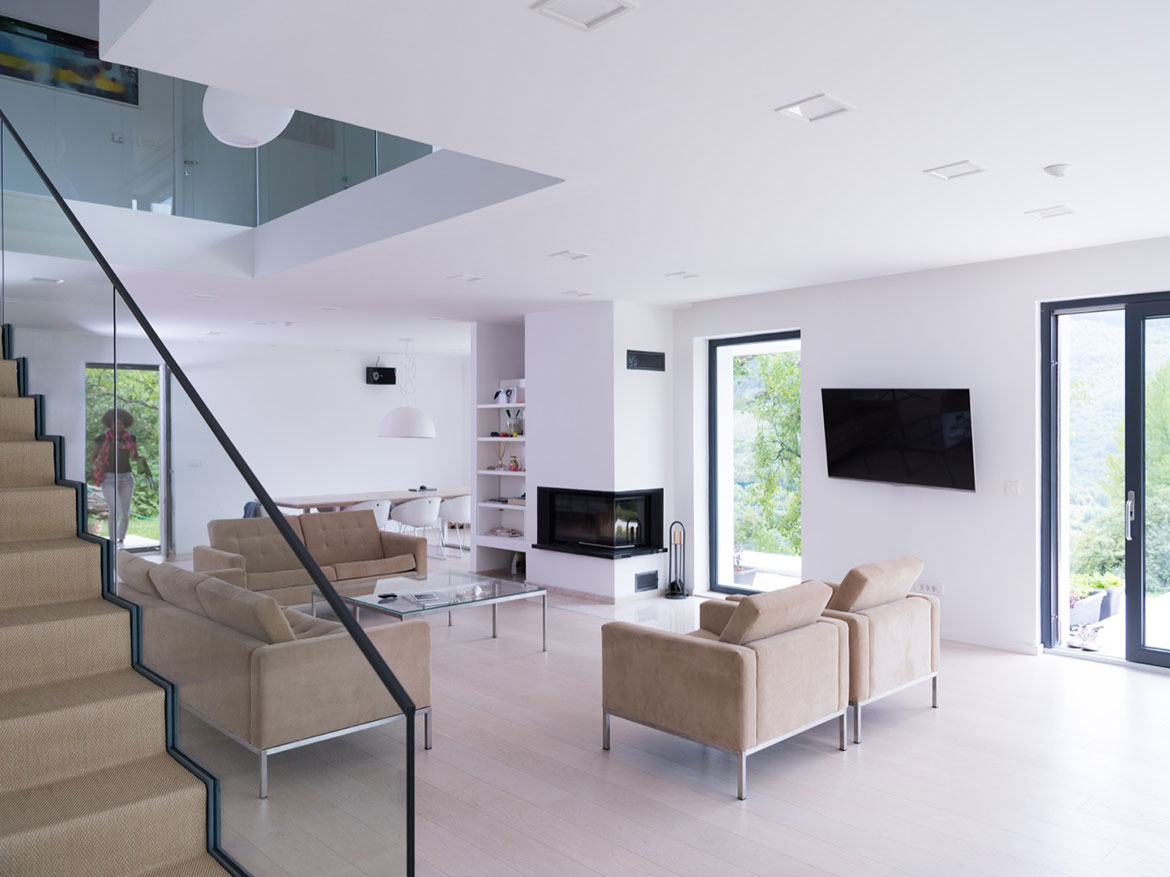 047 Ample apartment at last floor